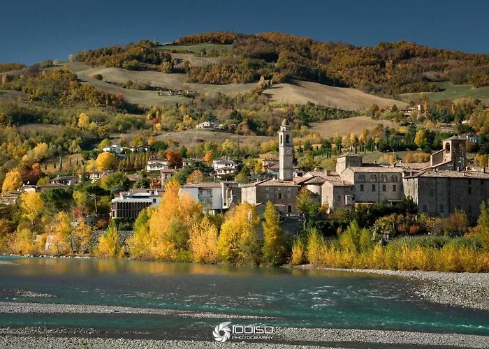 Typical House In Trebbia Valley Дом отдыха *